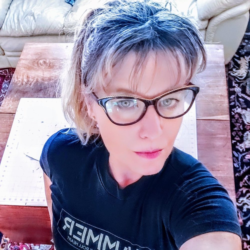 Meet your Posher, Lisa